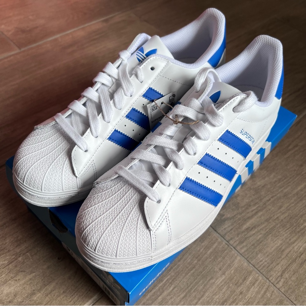 Adidas Superstar